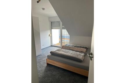 2 Raum Wohnung Jena Ost Balkon DG Saaleufer TG Stellplatz