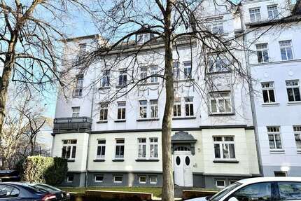 Wohnung zum Kaufen in Chemnitz 61.000,00 € 64.24 m²