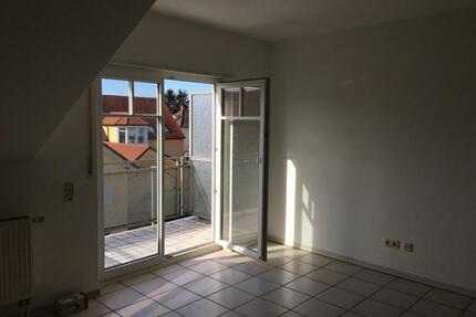 LU-Edigheim, 2ZKB,Balkon, hell, gepflegt, PKW- Stellplatz - Ludwigshafen am Rhein