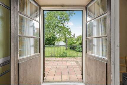 Traumhaftes Grundstück (ca. 780 m²) mit Altbestand (EFH) in Großhadern! - München