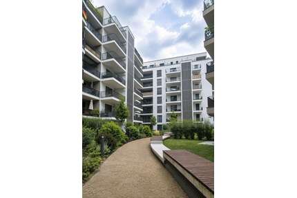 Wohnung zum Mieten in Frankfurt 1.300,00 € 58.4 m²