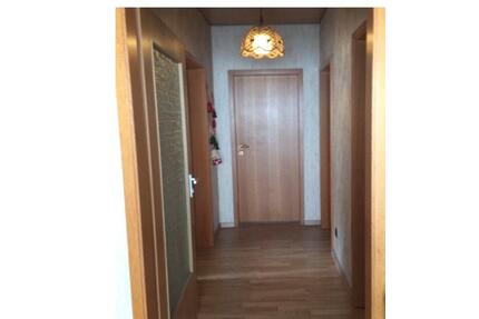Vermittelt Wohnung 1 Zimmer - 350,00&nbsp;EUR Kaltmiete, ca.&nbsp; 15,00&nbsp;m&sup2; in Siegen (PLZ: 57078) Dillnhütten