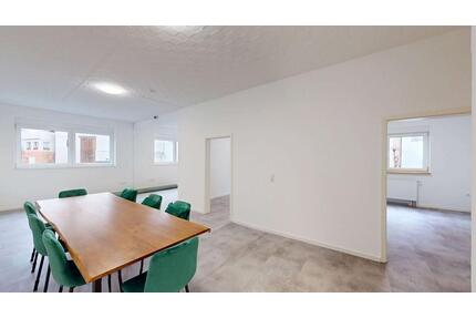 *** Neu renovierte 3-Zimmerwohnung mit neuer Einbauküche *** - Bönnigheim
