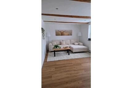 hochwertig möblierte 3 Zimmer Wohnung, Garten und Carport - Nörten-Hardenberg