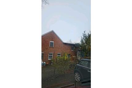 Wohnung Erdgeschoss - 750,00&nbsp;EUR Kaltmiete, ca.&nbsp; 135,00&nbsp;m&sup2; in Ostrhauderfehn (PLZ: 26842)