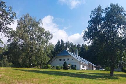 Landhaus im Bayerischen Wald - Wohnen wo andere Urlaub machen - Neureichenau