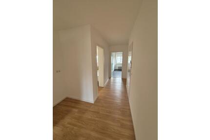 Helle 3-Zimmer Wohnung - 600,00&nbsp;EUR Kaltmiete, ca.&nbsp; 65,00&nbsp;m&sup2; in Albstadt (PLZ: 72461) Gemarkung Onstmettingen