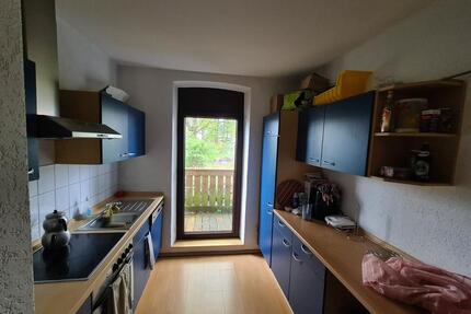 Vermietete 2-Zimmer-EG-Wohnung mit Balkon + 2 Carports in Memming - Memmingen