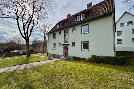 Haßjägerweg 33, GBH | Helle, frisch renovierte Erdgeschosswohnung mit großer Wohnküche in ruhigem 4-Parteien-Haus GBH - Salzgitter Ortschaft Nord