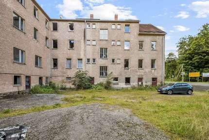 Haus zum Kaufen in Frauenstein 80.000,00 € 650 m²