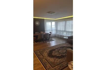 WG Zimmer 600,- €Monat - 600,00&nbsp;EUR Kaltmiete, ca.&nbsp; 18,00&nbsp;m&sup2; in Berlin (PLZ: 13407) Reinickendorf