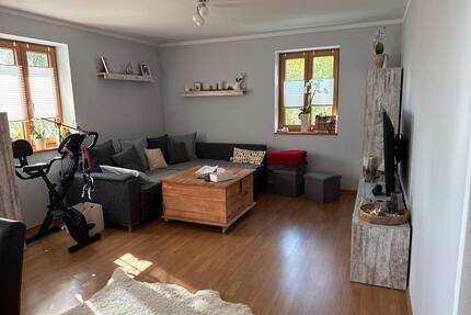 Wohnung zu vermieten - 1.050,00&nbsp;EUR Kaltmiete, ca.&nbsp; 70,00&nbsp;m&sup2; in Schonstett (PLZ: 83137)