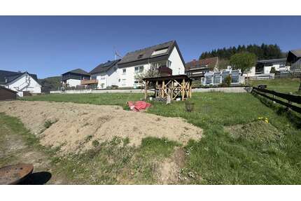 Grundstück zu verkaufen in Breidenbach Wiesenbach 24.900,00 € 637 m² - Breidenbach / Wiesenbach