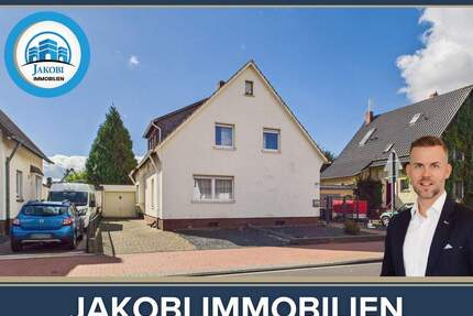 Familienfreundliches Ein-Zweifamilienhaus in der Euskirchener Südstadt - modernisiert & großzügig