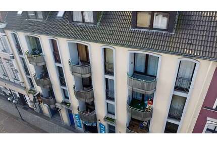 Haus zum Kaufen in Krefeld 1.200.000,00 € 922.48 m²