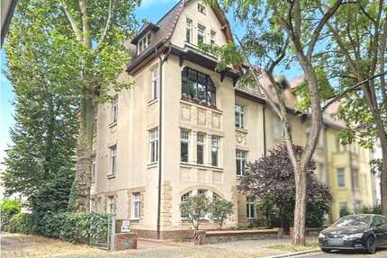 Haus zum Kaufen in Magdeburg 1.150.000,00 € 494 m²