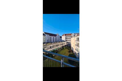 2 Zimmer Wohnung zu vermieten - 1.000,00&nbsp;EUR Kaltmiete, ca.&nbsp; 50,00&nbsp;m&sup2; in Augsburg (PLZ: 86152) Innenstadt