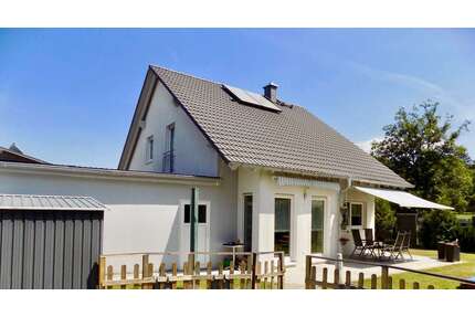 Haus zum Kaufen in Sinsheim- Waldangelloch 299.999,00 € 135 m²