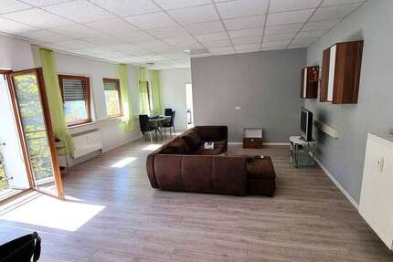 schöne 3 Zimmer-­Wohnung mit KFZ­ Stellplatz in ruhiger Lage - Ulm Lehr