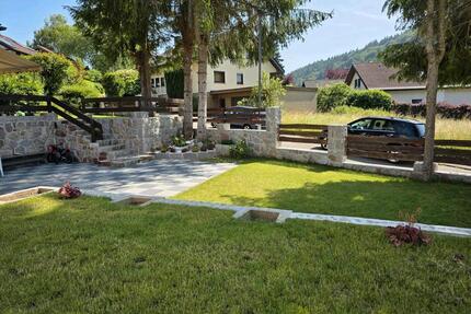 Haus zur miete - 2.100,00&nbsp;EUR Kaltmiete, ca.&nbsp; 163,00&nbsp;m&sup2; in Neckargemünd (PLZ: 69151)