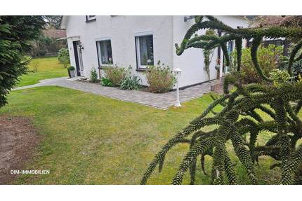 1 bis 2 Familienhaus in der Wingst, direkt am Wingster Wald