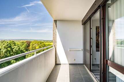 Wohnung zum Kaufen in Wiesbaden 299.000,00 € 74.67 m²