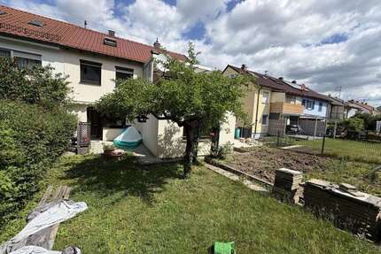 Haus zum Kaufen in Waiblingen 599.000,00 € 153 m²