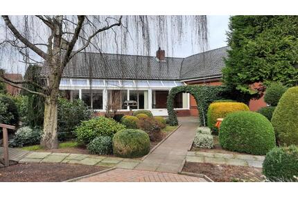 Einfamilienhaus Bungalow in Varel-Obenstrohe