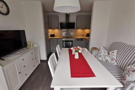 Möbliertes Reihenendhaus in Leer –Ferienwohnung & Wohnen auf Zeit - Moormerland
