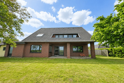 Großzügiges Einfamilienhaus in ruhiger Wohnlage direkt an der Nordsee - wohnen, wo andere Urlaub machen! - Butjadingen Burhave