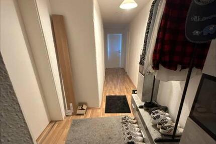 Wohnung zu vermieten - 800,00&nbsp;EUR Kaltmiete, ca.&nbsp; 92,00&nbsp;m&sup2; in Stralsund (PLZ: 18437) Langendorfer Berg