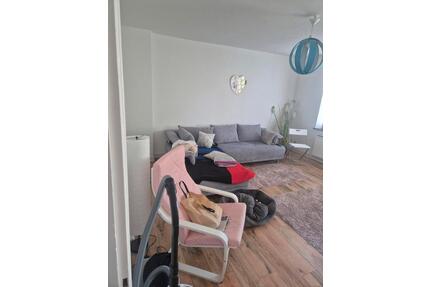 Schöne 2-Zimmer-Wohnung mit Balkon und Einbauküche - Hildesheim Itzum-Marienburg