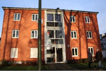 Bei VIVAWEST die Sonnenstrahlen auf dem eigenen Balkon genießen. - Bottrop Batenbrock