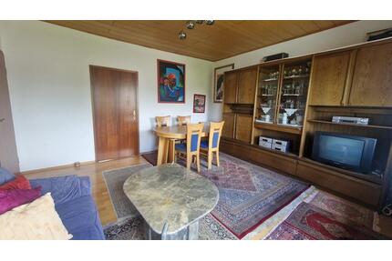 Charmante 3-Zimmer-Altbauwohnung mit Dachboden-Zimmer in Stuttgar - Stuttgart Stuttgart-Nord