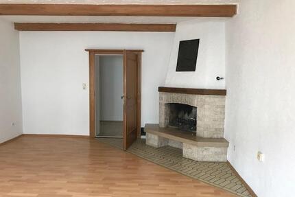 Große helle freundliche Wohnung mit Terrasse - Arnstorf