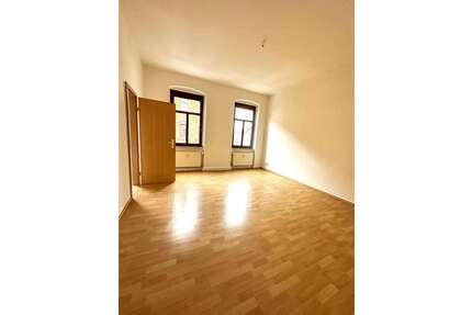 Wohnung zum Mieten in Weißenfels 276,00 € 45 m²