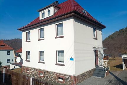 Einfamilien Zweifamilienhaus in 07924 Ziegenrück