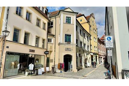 Historisches Einzeldenkmal in Bestlage von Regensburg!