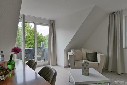 (EF1037_M) Dresden: KleinpestitzMockritz, Neu möblierte Wohnung mit Tiefgarage, Balkon und Service