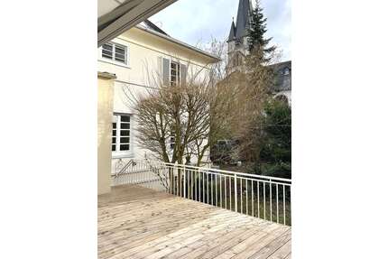 Haus zum Mieten in Bad Homburg vor der Höhe 2.600,00 € 150 m²