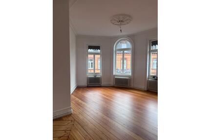 4 Zimmer Wohnung in Wiesbaden Dambachtal Kernsaniert Erstbezug