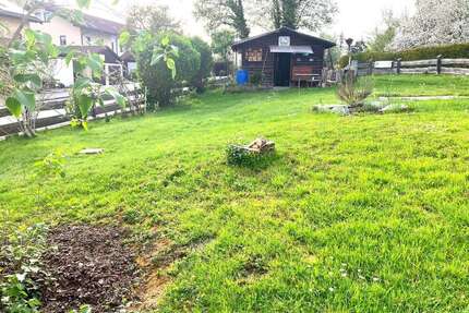 Grundstück zu verkaufen in Großkarolinenfeld 339.000,00 € 429 m²