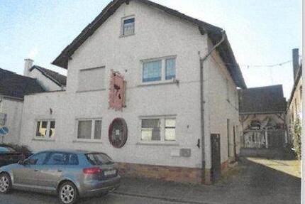 Hofreite mit Haus, Nebengebäuden und Scheune (Privatverkauf) - Mommenheim