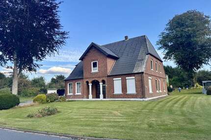 Haus zum Kaufen in Sankt Michaelisdonn Hindorf 349.000,00 € 262 m² - Sankt Michaelisdonn / Hindorf