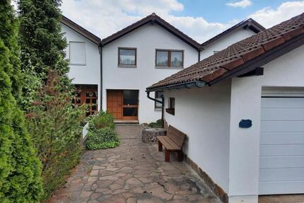 Gepflegtes Reihenmittelhaus zur Miete in Bopfingen mit 185m²
