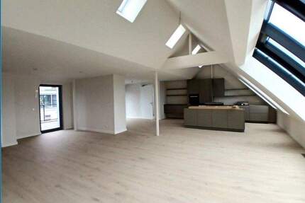 Dachgeschoss auf höchstem Niveau mit 2 Terrassen im Reuterkiez - Berlin Neukölln