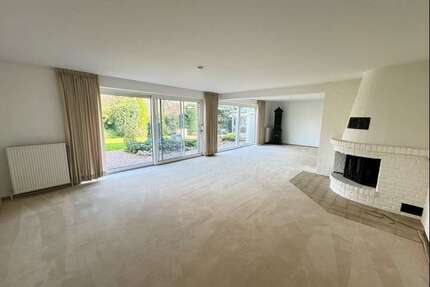 Haus zum Kaufen in Itzehoe 749.000,00 € 327.82 m²