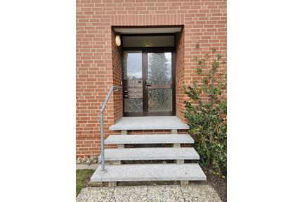 2-Raumwohnung Nähe AKH - 450,00&nbsp;EUR Kaltmiete, ca.&nbsp; 55,00&nbsp;m&sup2; in Celle (PLZ: 29223) Altenhagen