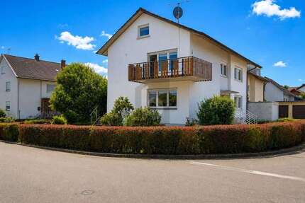 Haus zum Kaufen in Klettgau 550.000,00 € 193 m²