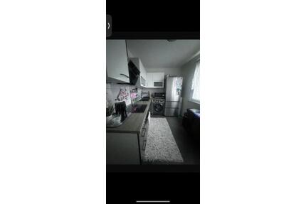 Wohnung Brandenburger Allee - 1.300,00&nbsp;EUR Kaltmiete, ca.&nbsp; 75,30&nbsp;m&sup2; in Monheim am Rhein (PLZ: 40789)